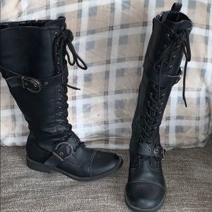 Black laced dress boots
